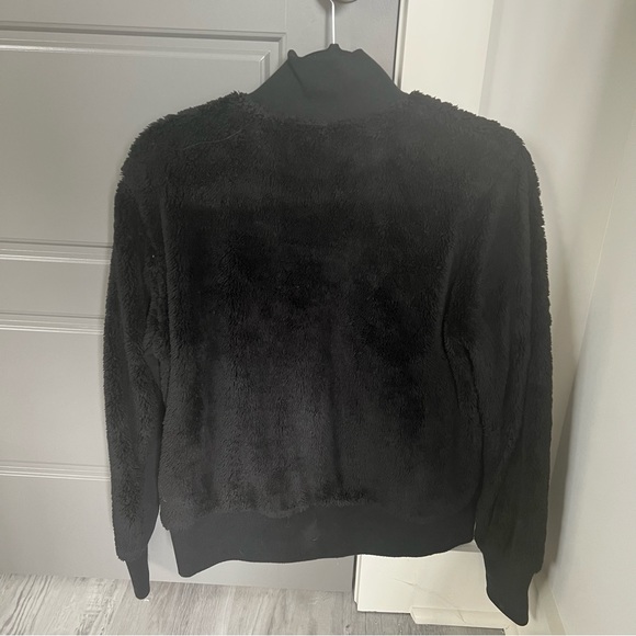 Lole fuzzy bomber style jacket - Picture 11 of 14